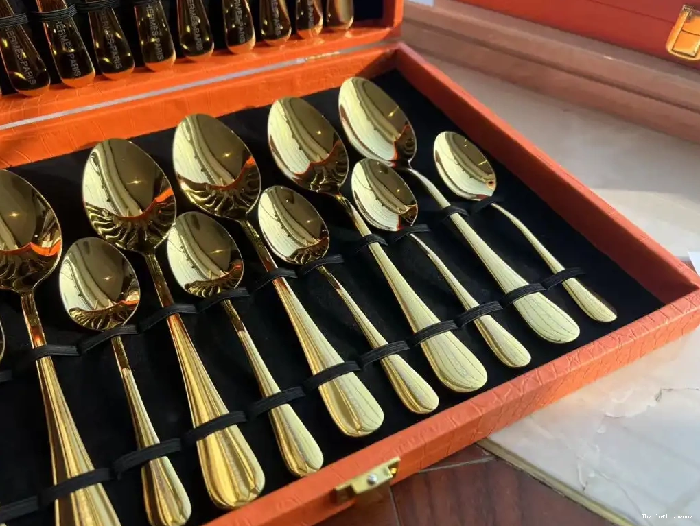 CUTLERY HERMES SET CUSTOM 0627